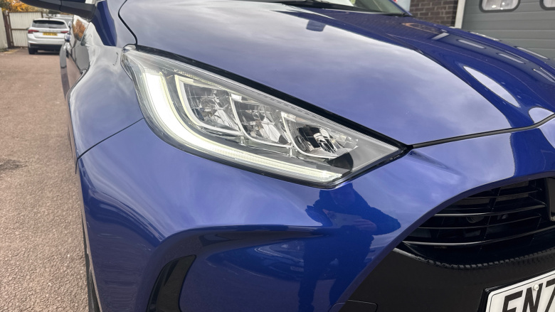 Toyota Yaris 1.5 Hybrid Design 5dr CVT Hybrid Hatchback